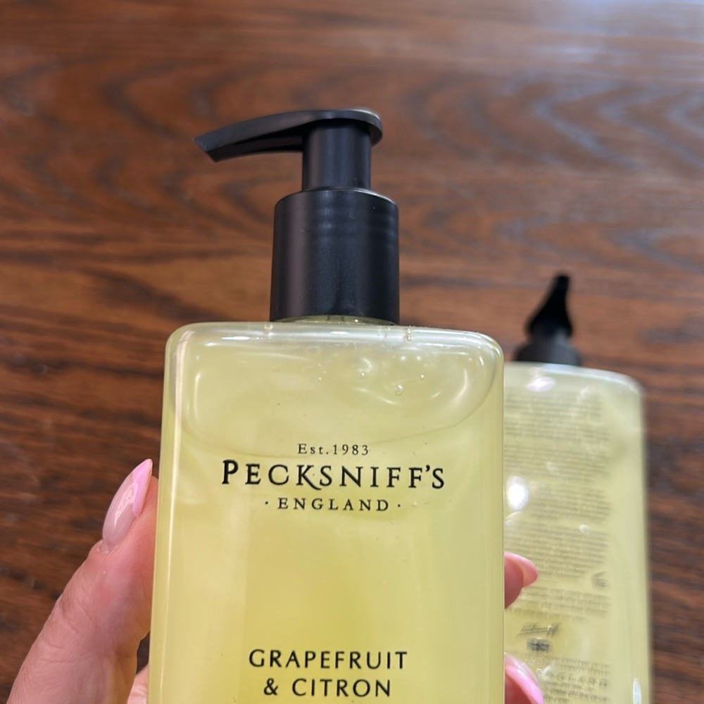Pecksniff’s Grapefruit & Citron Moisturising Hand Wash - Made in England. - Picture 4 of 5